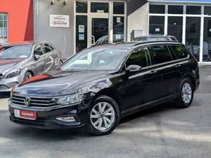 Volkswagen Passat Variant 2.0TDI 2022 NAVI LED AHK 74tKM!