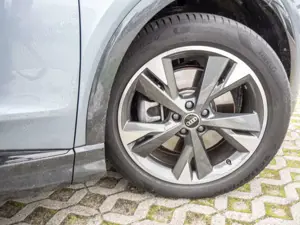 Audi Q4 e-tron 45 AHK HUD PANO MATRIX-LED SONOS Bild 5