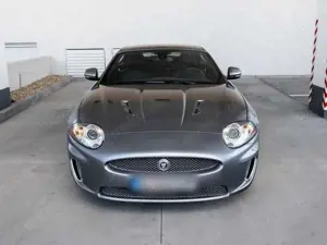 Jaguar XKR 5.0 Coupe | 510 PS | Automatik | 72.000 km |