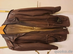 guterhaltene braune Lederjacke 