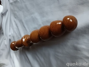 Dildo aus Edelholz