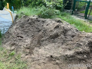 ZU VERSCHENKEN: Gartenerde   Mutterboden   Aushub