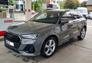 Audi Q3 35 TFSI S line S tronic Business Komfort MMI TOP