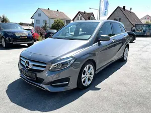 Mercedes-Benz B 200 CDI / d 4Matic/Bi-XENON/KAMERA/NAVI COMAND