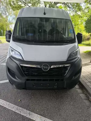 Opel Movano 2.2 D L2H2