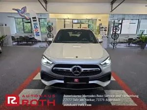 Mercedes-Benz GLA 250 GLA 250 4M AMG Sport P-Dach Kamera LED PTS Navi Bild 2