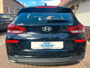 Hyundai i30 cw*AUT.*LED*LM*SITZHZG*NAVI*CAM* Bild 5
