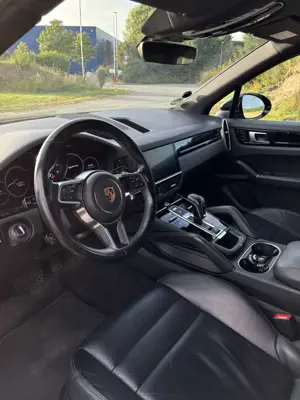 Porsche Cayenne Tiptronic S Bild 4