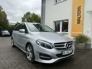 Mercedes-Benz B 200 =Navi-Sitzheiz.-PDC-8Fach Bereift=
