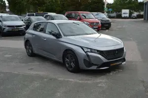 Peugeot 308 Allure 1.2"KAMERA"SITZHZ"NAVI"LENKRADHZ"LED" Bild 3