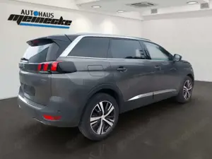 Peugeot 5008 GT Line Navi/AUTOMATIK Bild 3