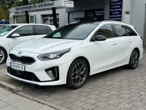 Kia Ceed SW / cee'd SW GT Line*PANO*JBL*KAM*LED*NAVI*