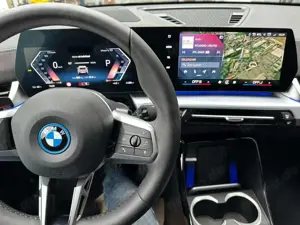 BMW iX2 x Drive 30, M Sport, 22kw, AHK, Sportsitze