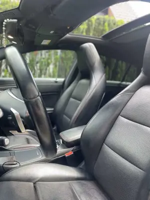 Mercedes-Benz CLA 220 Shooting Brake d 4Matic 7G-DCT AMG Line Bild 3