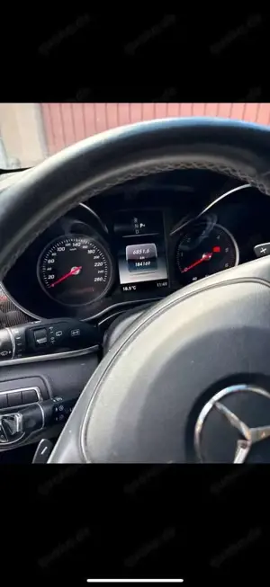 Mercedes-Benz 220 Bild 5