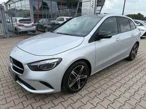 Mercedes-Benz B 250 B -Klasse B 250 4Matic Bild 2