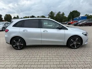 Mercedes-Benz B 250 B -Klasse B 250 4Matic Bild 5
