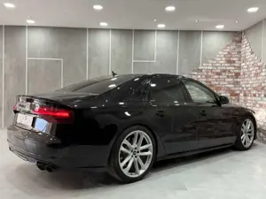 Audi S8 4.0 TFSi Plus quattro Luft/Bose/360Kamera/Sch Bild 3
