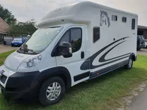 Peugeot Others EQUI-TREK Sonic 5. Vieh -/ Pferdetransporter