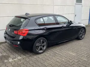 BMW 118 i Aut. M Sport Alu17 Tmat Shz Nav Bild 3