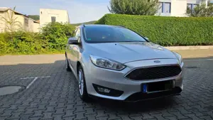 Ford Focus Turnier 1.0 EcoBoost Start-Stopp-System Trend