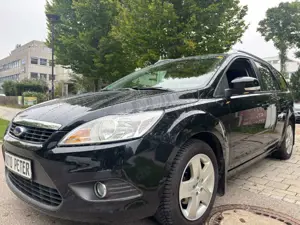 Ford Focus Turnier Style*TÜV NEU*SERVICE NEU*