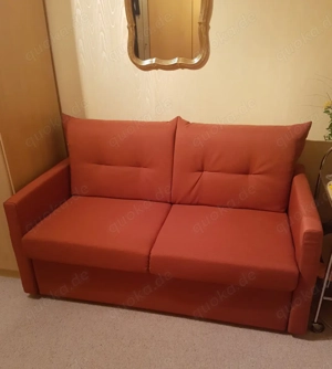 NEUWERTIG! Sehr platzsparende Doppelbettcouch 130x195 - Farbe: terracotta