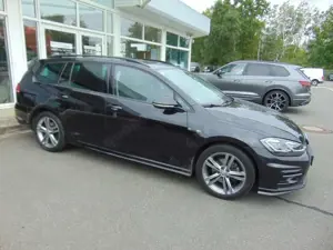 Volkswagen Golf Variant Comfortl. 1.5 TSI DSG R-Line P-DACH Bild 4