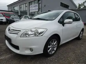 Toyota Auris Life+ 1.6, 97kW, 3TÜRIG-KLIMATR-PDC-TEMPOM