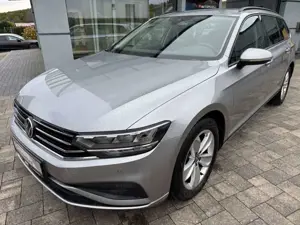 Volkswagen Passat Variant 2.0 TDI Conceptline DSG*R-Kamera Bild 3