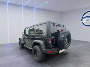 Jeep Wrangler Rubicon SONDERUMBAU*HOCH BREIT WINDE AT Bild 5