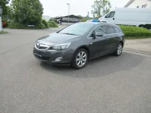 Opel Astra J Sports Tourer Sport