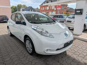 Nissan Leaf Leaf 24 kWh (Inkl Batterie) Visia, Sehr gepflegt