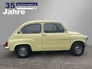 SEAT Others 600 L Turismo Bild 4