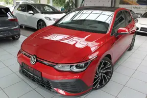 Volkswagen Golf VIII Lim./GTI/CLUBSP/DSG/PANO/LEDER/DCC/PRO