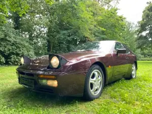Porsche 944 S2 Coupe,  Klima, seltene Farbe!