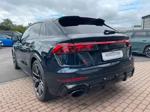 Audi RS Q8 exclusive+BOadvanced+Pano+Standhzg Bild 5