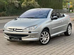 Peugeot 206 CC Platinum ** Tüv Neu ** Bild 1