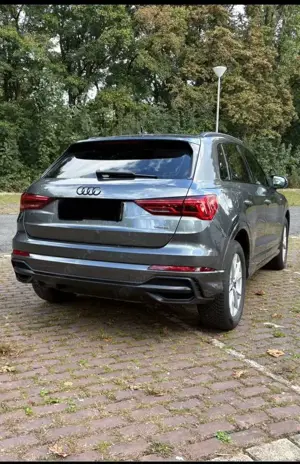 Audi Q3 40 TFSI quattro S tronic line Bild 4