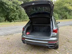 Audi Q3 40 TFSI quattro S tronic line Bild 5