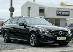 Mercedes-Benz E 250 T BlueTec 4Matic AHK LED NAVI CAM TOTW