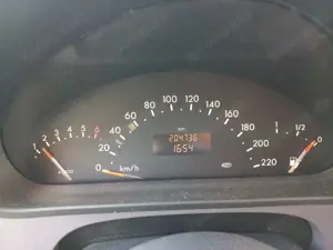 Mercedes-Benz A 140 A-Klasse L Classic Bild 5