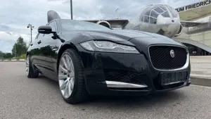 Jaguar XF Portfolio *LEDER*ACC*LED*SHZ*MERIDIAN