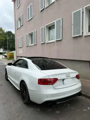 Audi A5 Coupe 3.0 TDI Sonderaustattung Getriebe Garantie Bild 1