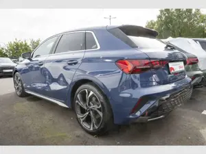 Audi A3 Sportback 35 TFSI S-tronic S line Pano, Ka Bild 4