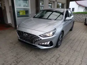 Hyundai i30 AUT. APPLE SHZ LHZ KLIMAAUT. KAMERA