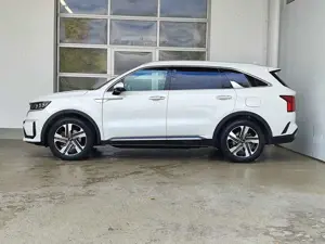 Kia Sorento 1.6 T-GDI Hybrid AWD Platinum Pano|LED|Navi|HuD|36 Bild 3