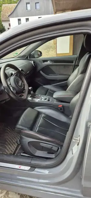 Audi RS3 A3 Sportback Sportback S tronic Bild 5