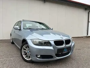 BMW 320 i Lim. *NAVI*AHK*XENON*SHZ*