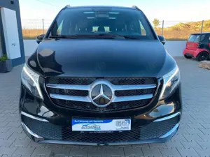 Mercedes-Benz V 300 V300 d AVANTGARDE EDITION 4MATIC LANG 7 SITZE Bild 5